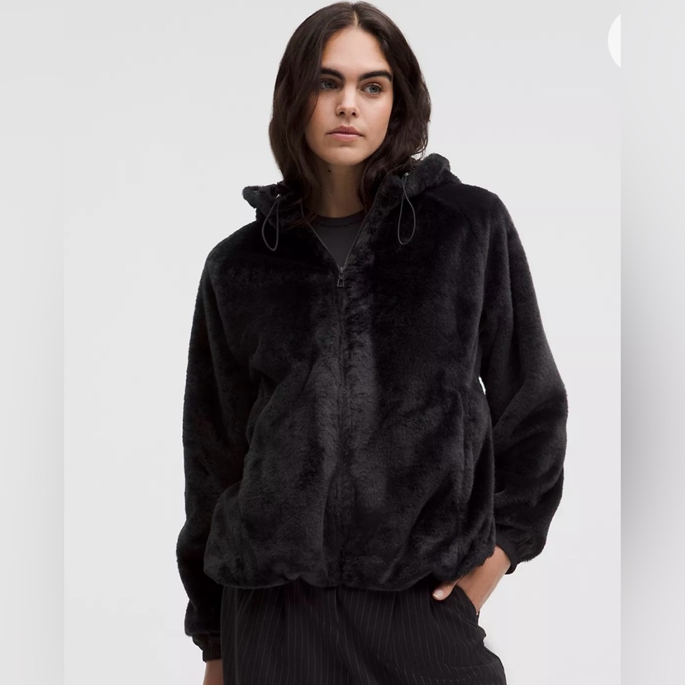 Lululemon Faux Fur Full-Zip Hoodie (M) - Picture 6 of 10